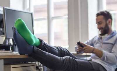 Bons plans RED BY SFR : Box Internet et forfait illimité 30Go à 20 euros par mois sans engagement 