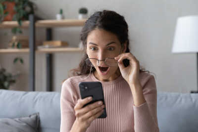 Surprise : Free Mobile fait évoluer son forfait star et sans changer de prix