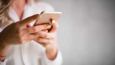 Forfaits pas chers Lebara Mobile vs Sosh