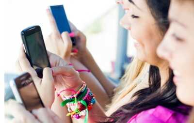 Quel forfait 50Go choisir ? B&You, SFR ou Free Mobile 