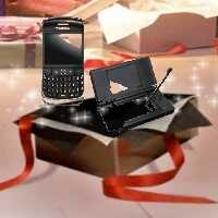 Idée Cadeau Noël : Le BlackBerry Curve et la DS Lite chez NRJ Mobile