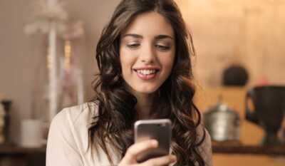 Nouvelle promotion chez La Poste Mobile : le forfait illimité sans engagement avec 10Go à 4.99 euros