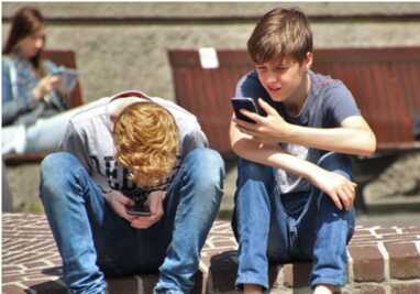 Forfaits mobiles RED, B&You, SOSH, Orange, SFR... Les offres de la rentrée se bousculent ! 