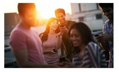 Vente privée La Poste Mobile ou promo RED BY SFR : quel forfait pas cher avec data choisir ?