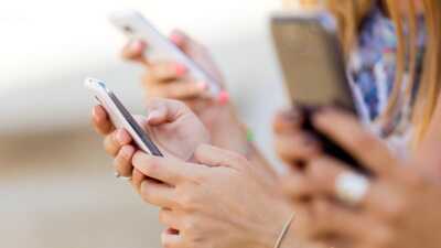 Trois forfaits mobile pépites en janvier