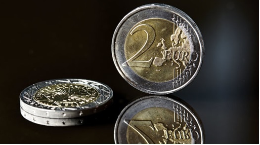 Tour d'horizon des forfaits à 2 euros : Free Mobile, Syma Mobile, Coriolis et Prixtel