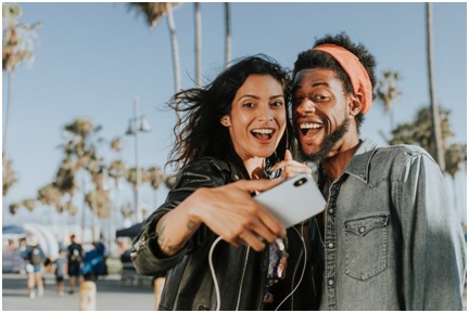 Série Spéciale Free ou Vente Privée Syma Mobile : Quel forfait 60Go choisir ?