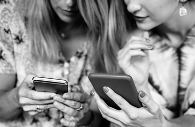 RED by SFR ou NRJ Mobile : Quel forfait sans engagement avec 100Go privilégier ?