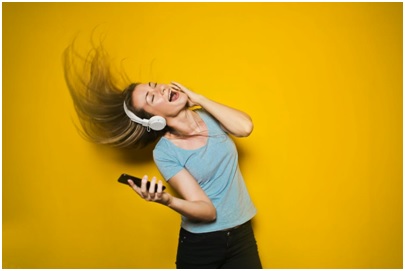 La Poste Mobile : Tout savoir sur le forfait SIM et Music 120Go