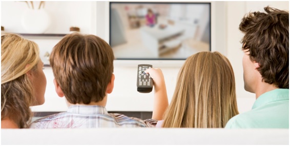 Des bouquets TV en clair pour Noël pour les clients RED (SFR Play et SFR Premium)