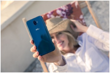 La marque Wiko présente sa nouvelle collection de Smartphones WIM