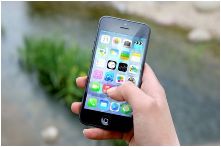 Ce soir à minuit votre iPhone 4 sera obsolète ...