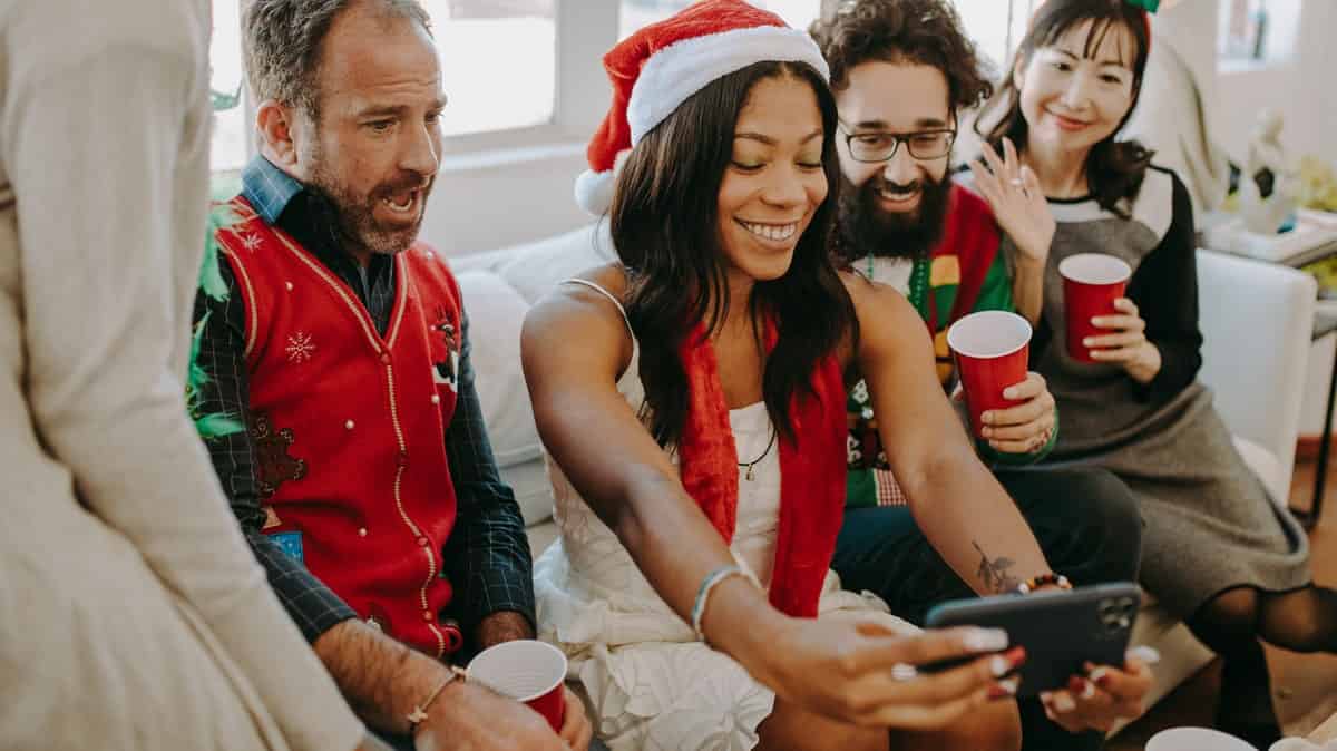 A l’approche de Noël, B&You fait le plein de cadeaux sur ses forfaits mobiles !