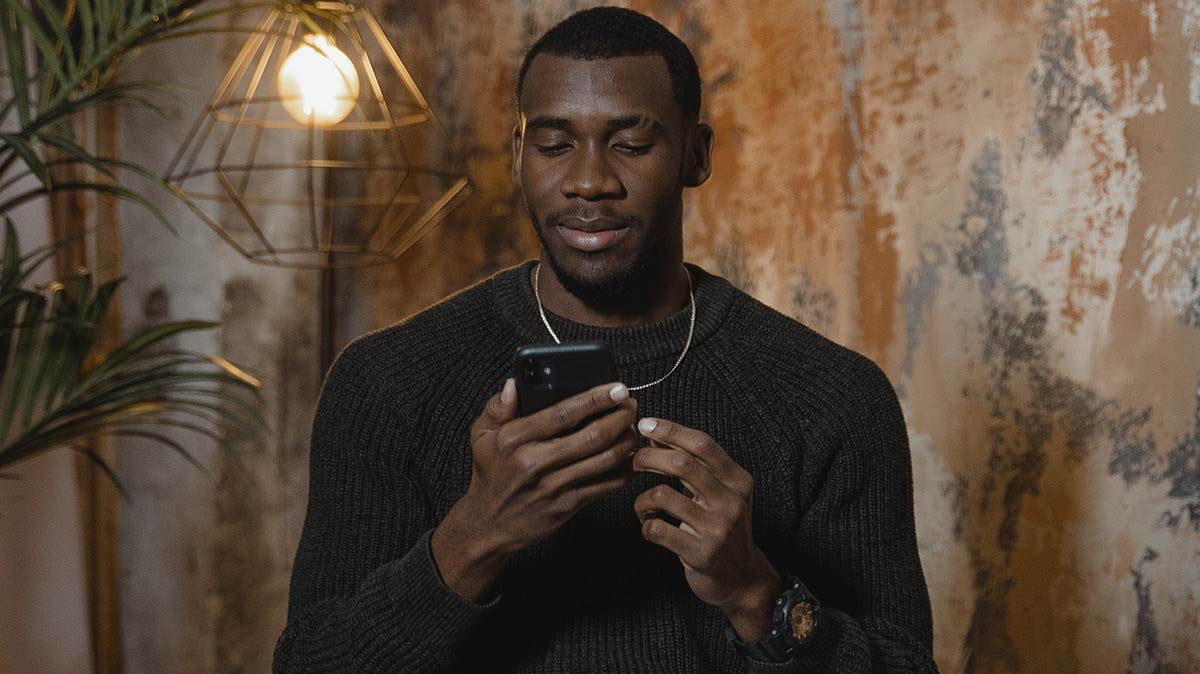 B&You ou RED by SFR pour un forfait mobile 100 Go sans engagement ?