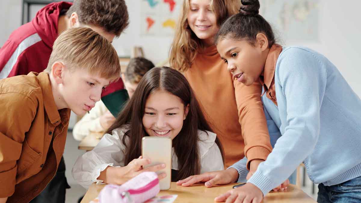 Back to School  : Le top 3 des forfaits mobiles à maxi 10€ par mois