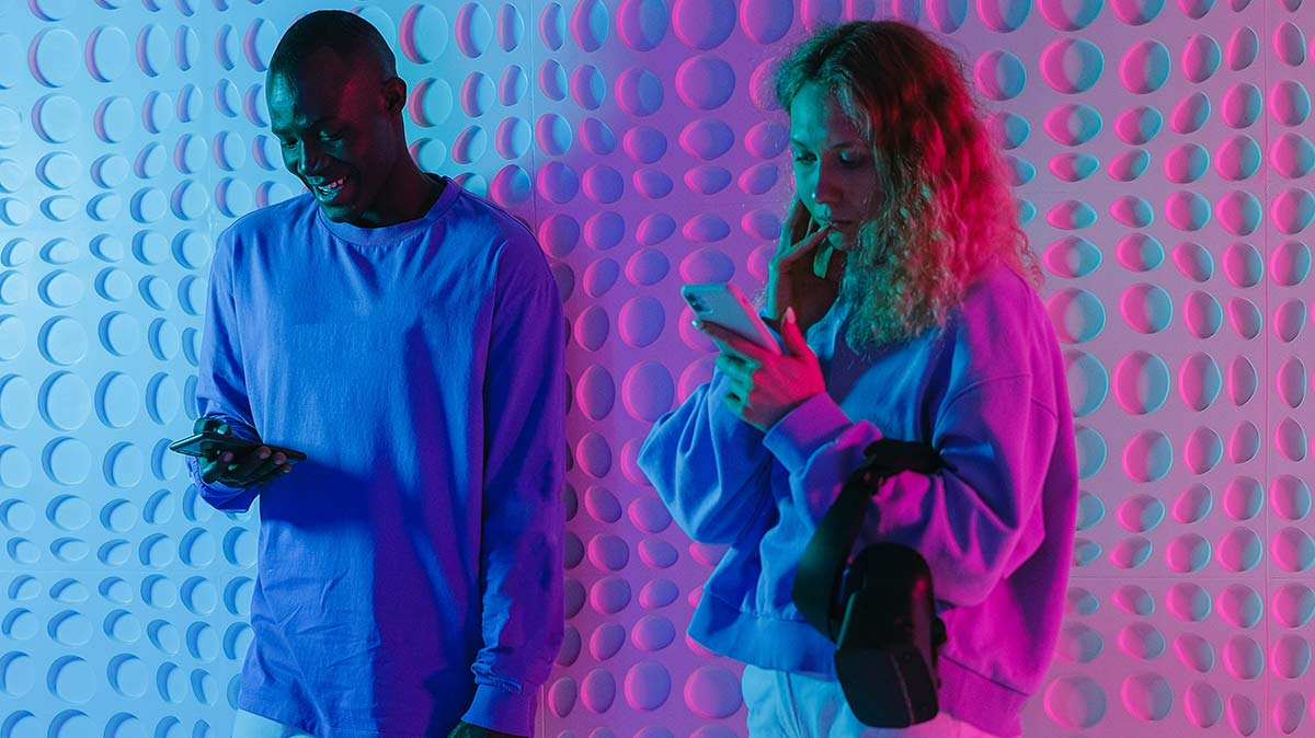 Forfait sans engagement : qui propose la meilleure promo à 10€, RED by SFR, Sosh, Syma Mobile ou La Poste Mobile ?