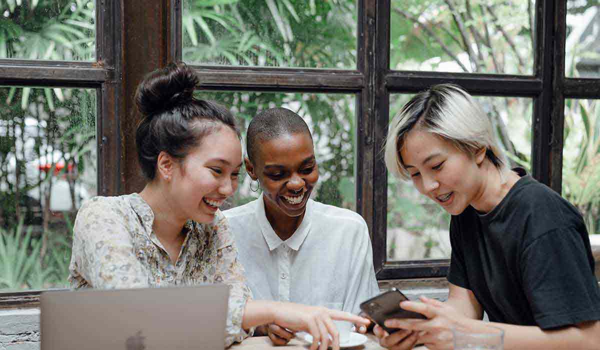 Meilleure box sans engagement : RED ⚡ SOSH !