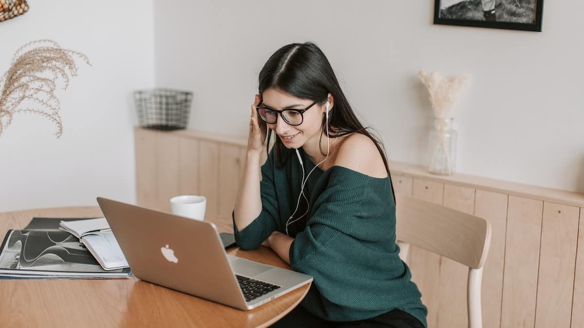 Bbox Fit ou RED Box : laquelle de ces box internet à petit prix tire son épingle du jeu ?