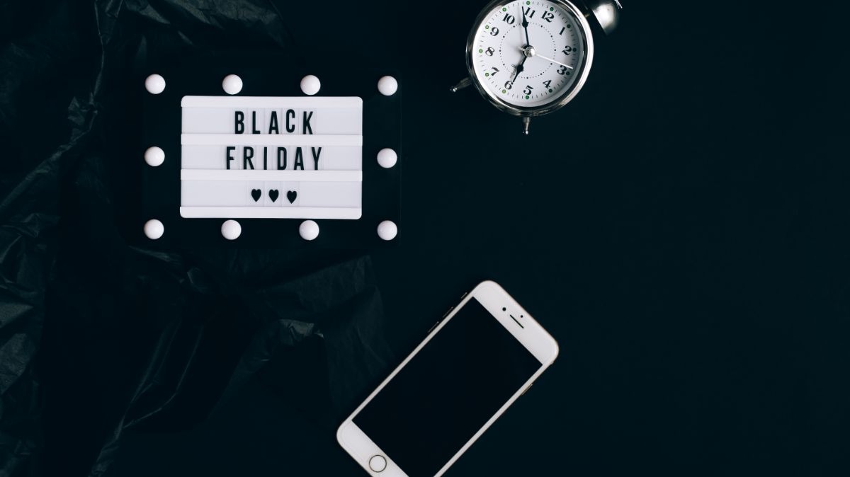 Black Friday : Les bons plans forfaits mobile sont arrivés, c'est le moment de faire des économies !