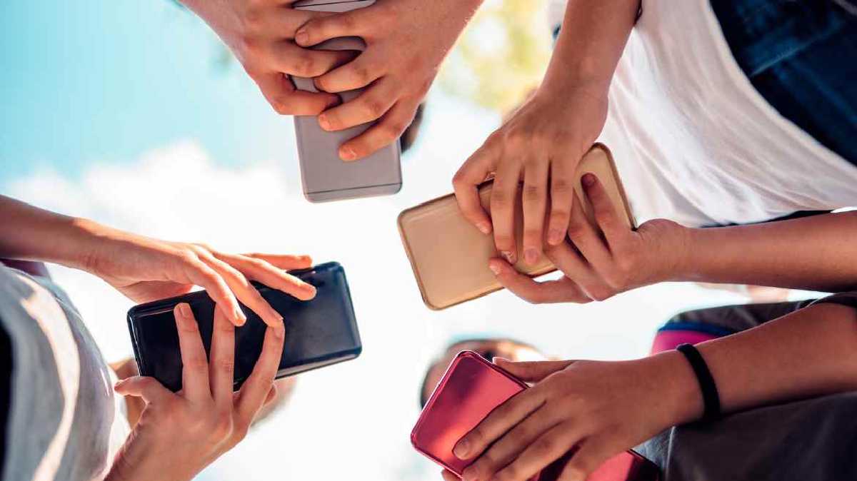 Bon plan : le top 3 des meilleurs forfaits mobiles avec 10 Go à moins de 5 €, c'est maintenant !