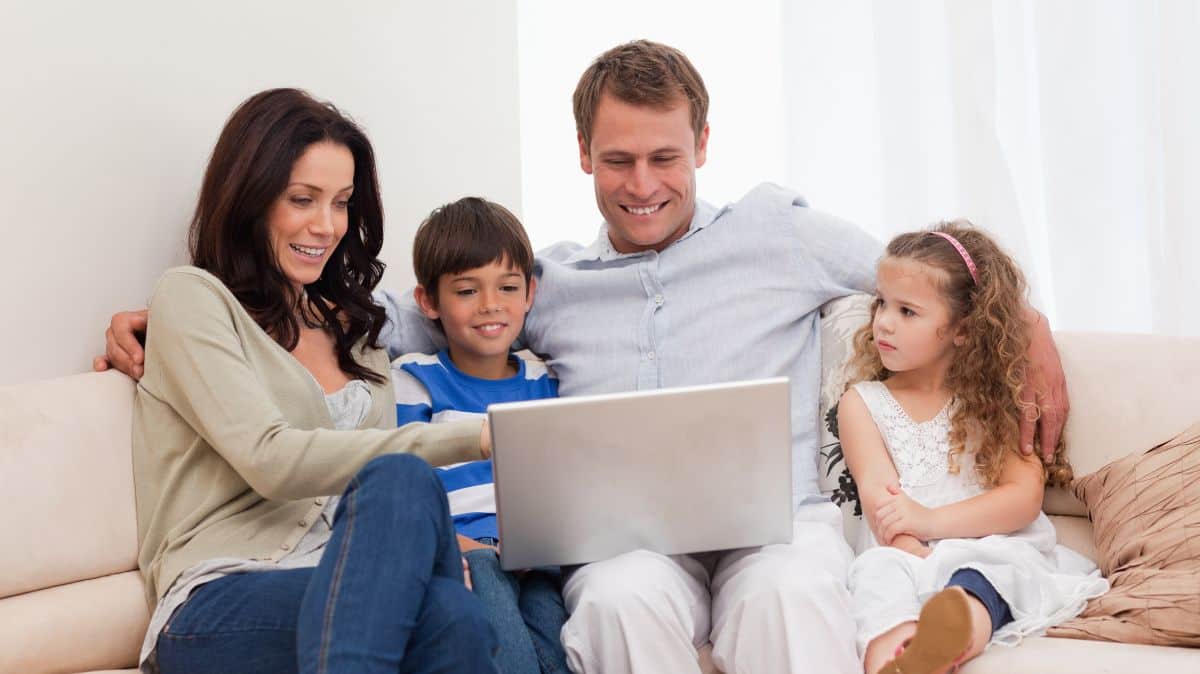 Bon plan à saisir : en ce moment, la Box Fibre de RED by SFR est à prix promo avec un mois offert !