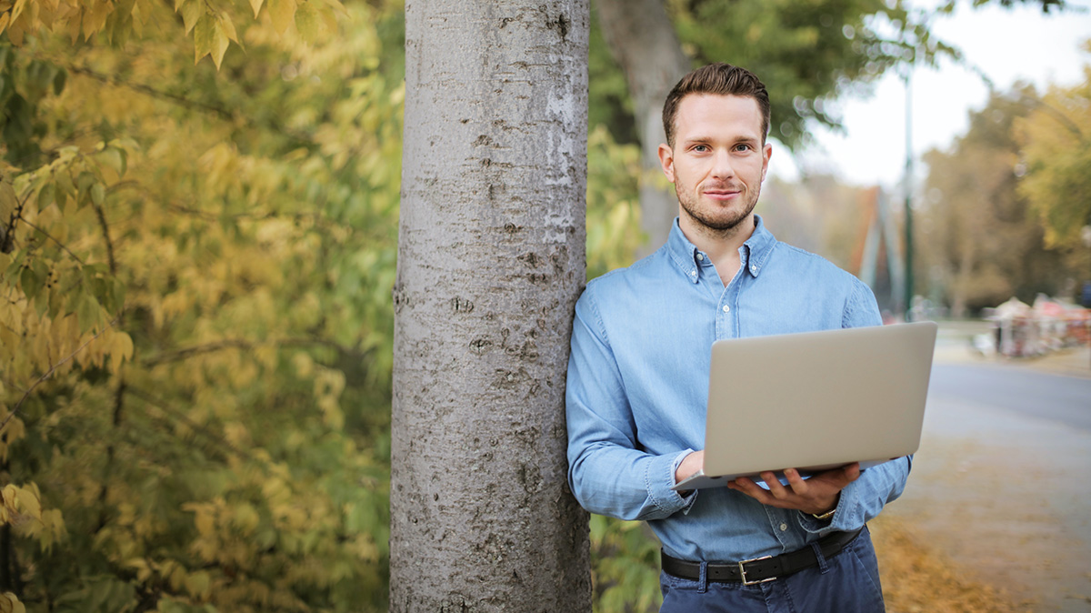 Face à face des promos BOX Fibre sur le réseau ORANGE