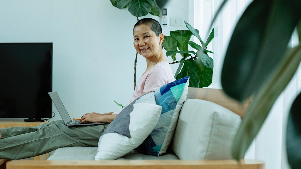 Box internet sans engagement pour la rentrée : Boîte Sosh ou RED Box ?