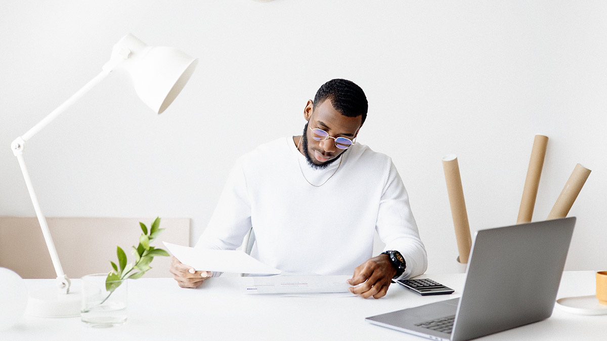 Box internet sans engagement : quelle offre choisir pour réaliser le plus d’économies ?