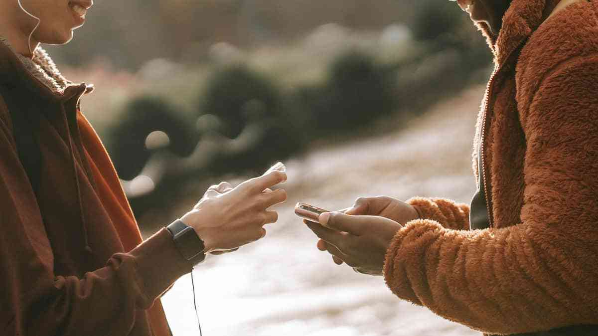 Cdiscount Mobile vs B&You / Bouygues Telecom : Le face à face des 2 promos de forfait mobile 130 5G très bon marché