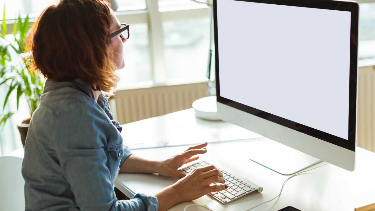 Ces deux offres incroyables sont encore valables quelques jours : Boîte Sosh en promo ou vente privée Freebox Révolution, laquelle choisir ?