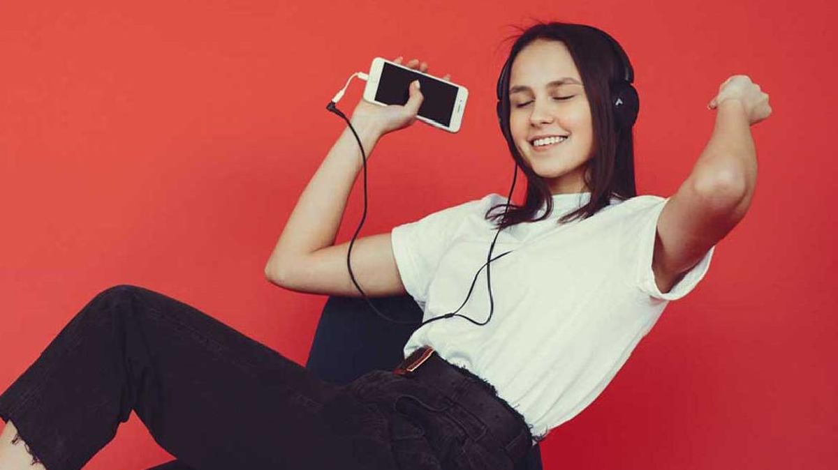 Comment départager ces 2 forfaits 10 Go à moins de 5 € ? Voici toutes les clefs pour choisir le meilleur d'entre eux