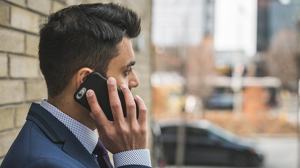 Forfait mobile : les 5 meilleures promos sans engagement pour finir l'année en beauté !