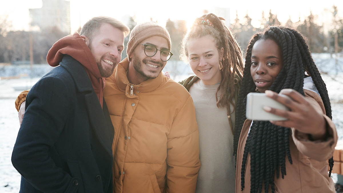 Pour quel forfait mobile avec 50Go en promo dès 6.99€ opter : Prixtel ou Coriolis ?