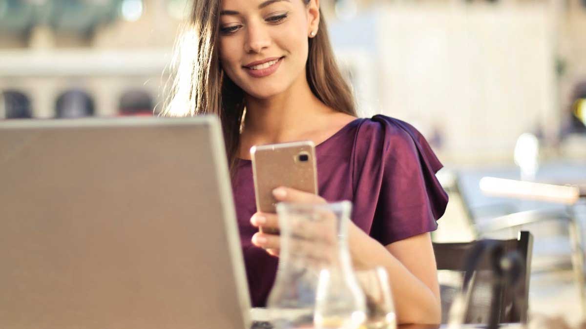 Craquez pour une box Fibre Livebox d'Orange et un forfait illimité 100 Go pour moins de 30 € grâce à SOSH !