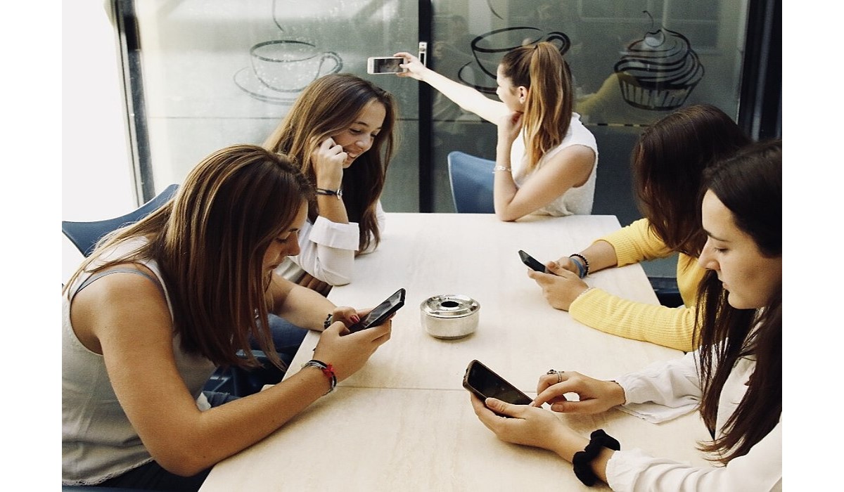 Découvrez ici les meilleurs forfaits illimités 50Go ou + à moins de 10 euros