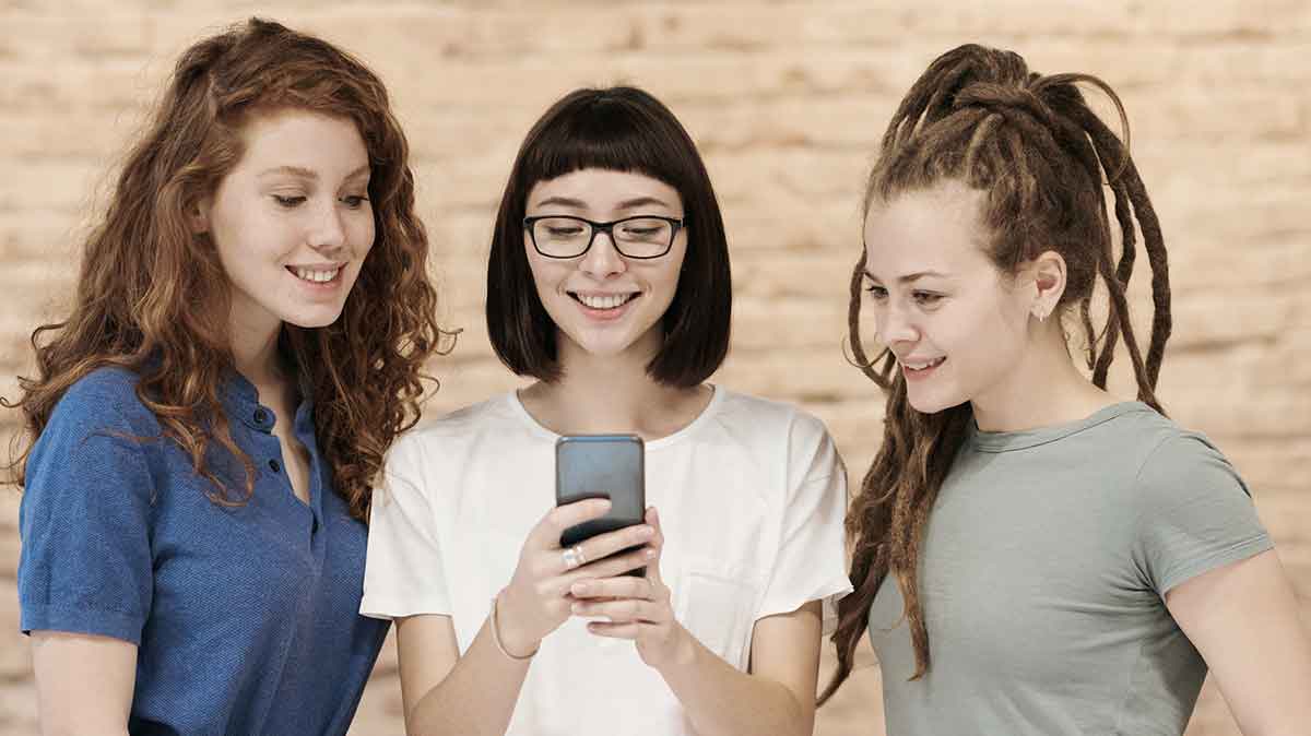 Découvrez les meilleurs forfaits mobiles 50 Go à moins de 9 € par mois en cette fin d’année 2023 !