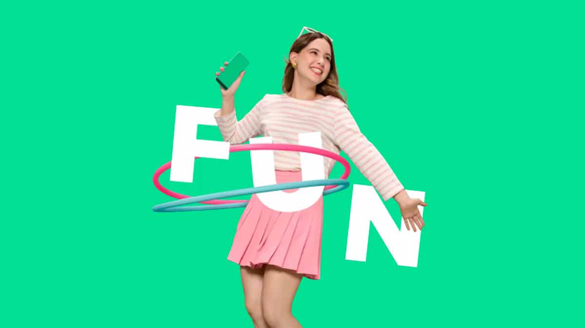 Découvrez les nouveaux forfaits mobiles avec 10 Go et 100 Go à prix mini chez RED by SFR !