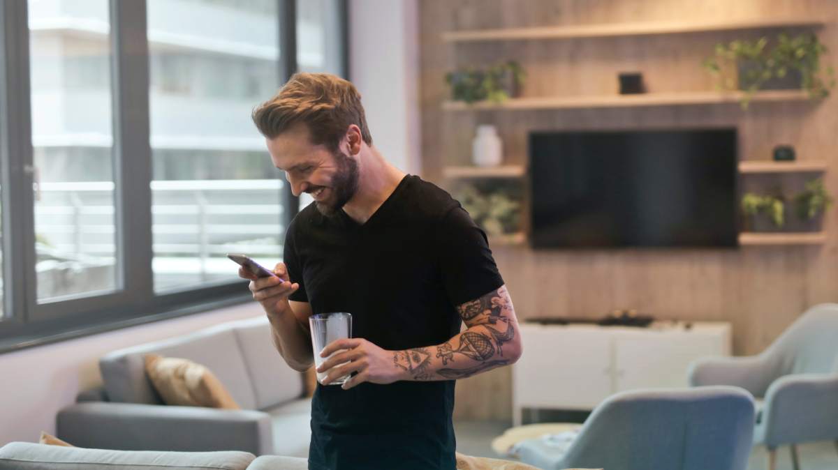 Des forfaits sans engagement dès 2 € par mois chez Free Mobile et une formule aux gigas illimités !