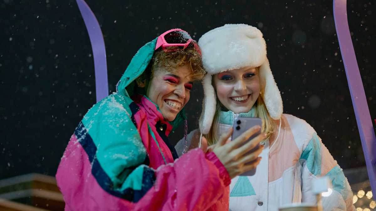 Deux forfaits avec un max de services dès 130 et 100 Go illimités chez RED by SFR et B&You !