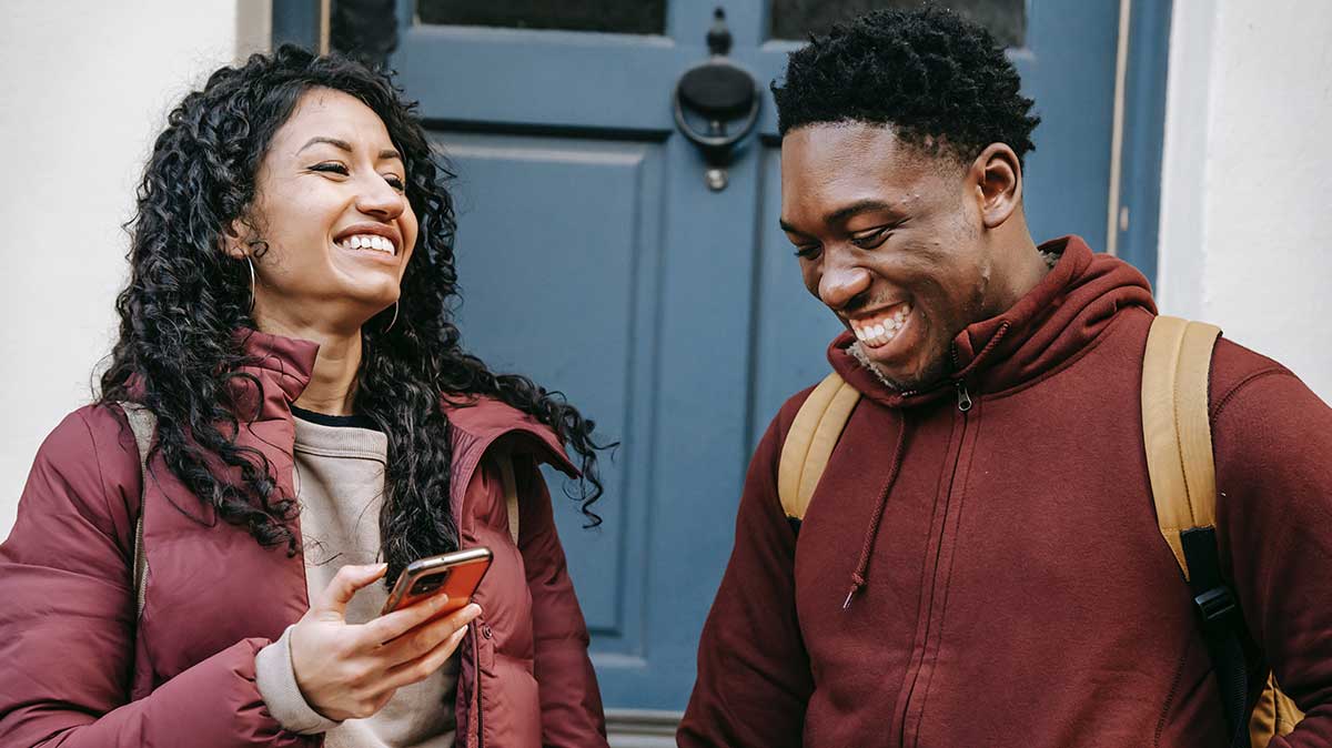 Duel de forfaits mobile 130 Go à 12,99€/mois et pas que la première année : Cdiscount mobile VS Lebara