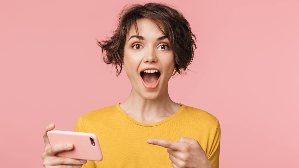 Duel de forfaits mobiles 40 Go à prix cassé : pour le Black Friday, Lebara et Prixtel mettent le paquet !