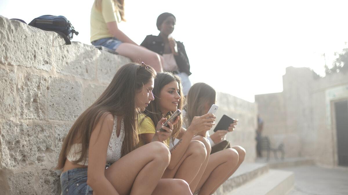 Deux forfaits pas chers avec 30Go ou 60Go dès 5.99€ par mois sur le réseau Bouygues Telecom