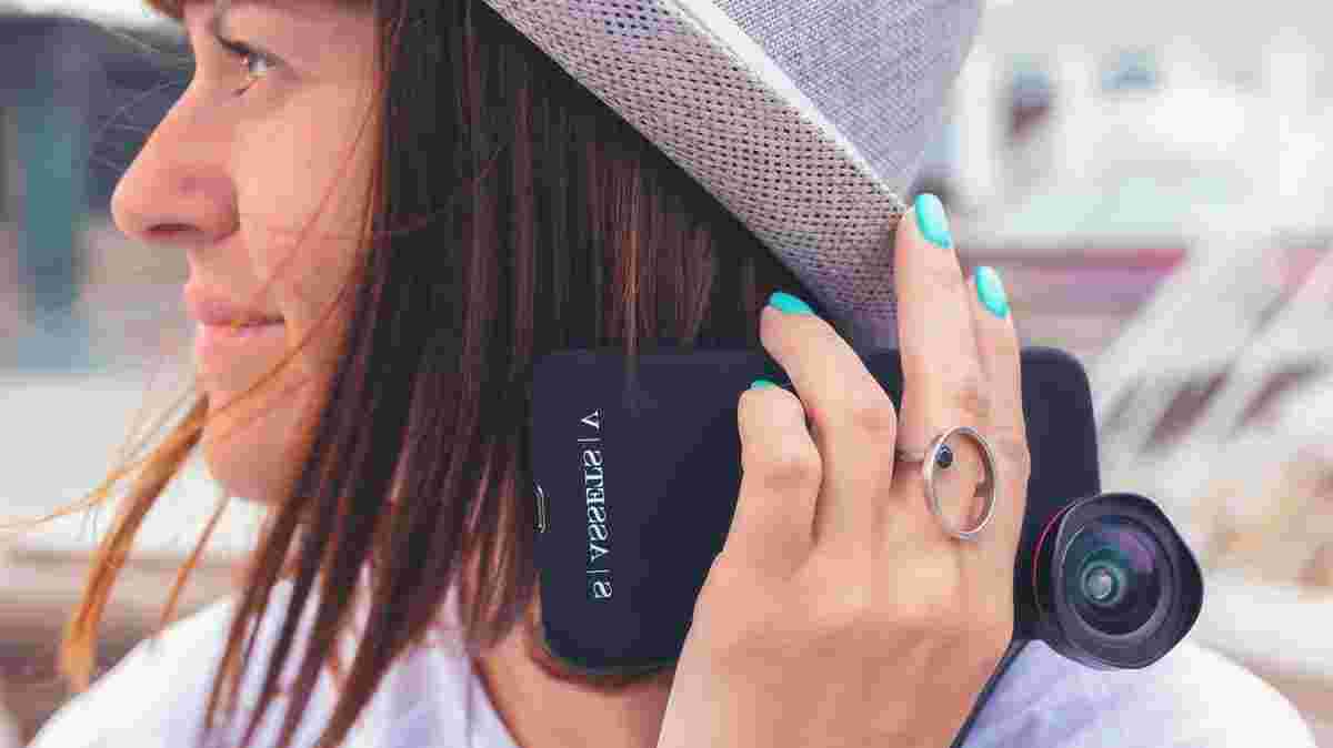 Voici les 5 meilleures promos de Noël pour votre forfait illimité dès 4.99€ et sans hausse de prix sur le réseau Bouygues Telecom