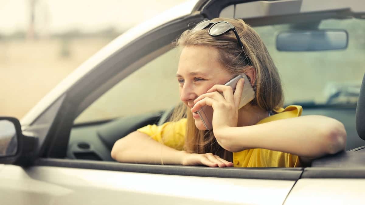 Top 3 des forfaits mobiles dès 9.99€ par mois pour surfer sans compter sur le réseau 4G d'Orange