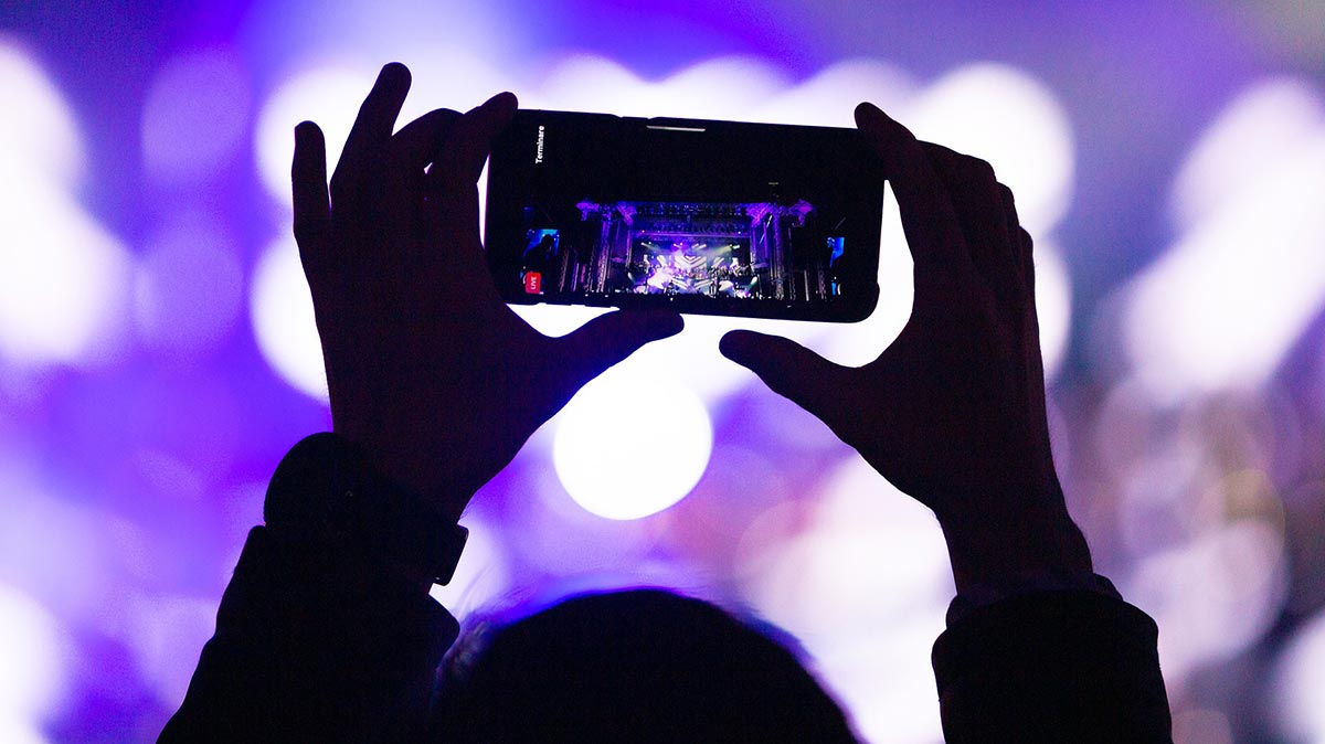 Forfaits mobiles en promo : découvrez les offres Free Mobile, Sosh, RED by SFR et Bouygues Telecom !