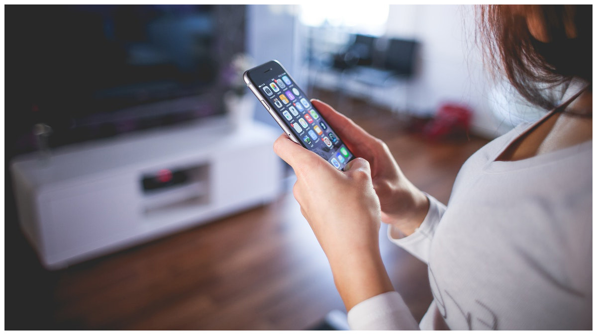 Obtenez un forfait illimité 1Go sans engagement dès 5.99€ chez Free Mobile, Bouygues Telecom, RED by SFR, Lebara ou Sosh !