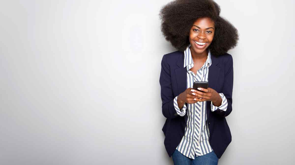 Grande braderie chez RED by SFR, des forfaits illimités à partir de 4,99€ par mois