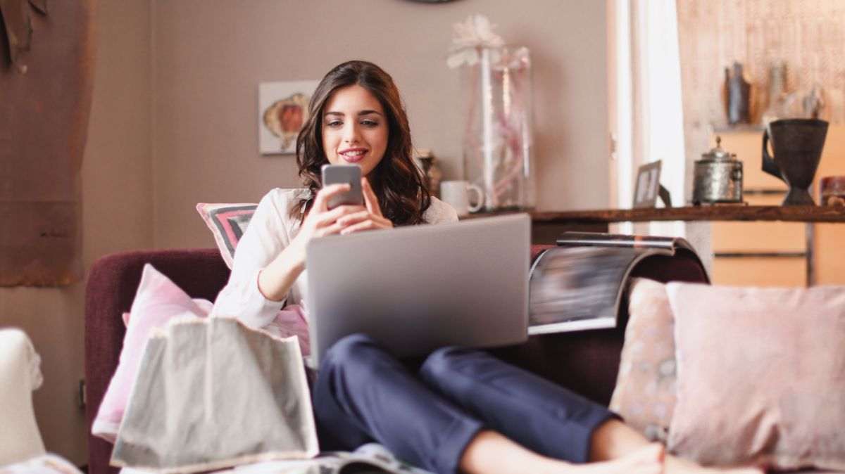 Lequel choisir ? Voici deux forfaits mobile avec 100Go pour seulement 9.99€  par mois sans condition de durée