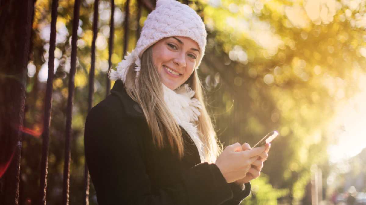 Lequel de ces deux forfaits 20 Go illimités à moins de 6 € vaut vraiment le coup ?