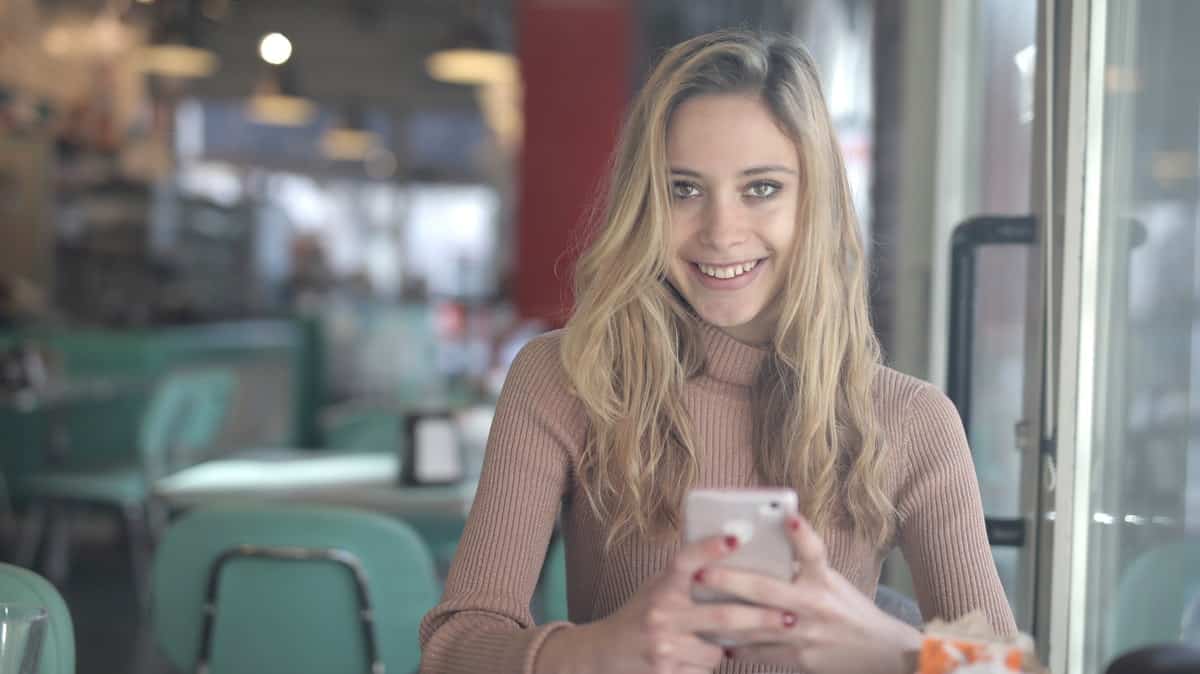 Magique ! RED by SFR prolonge sa superbe promo sur ses 5 forfaits mobiles !